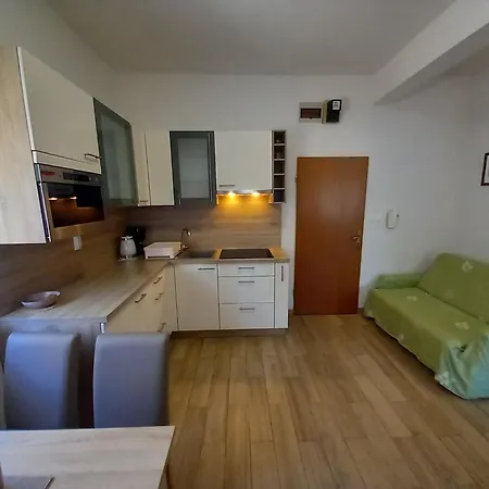 Apartment Jelena - Cozy Two Bedroom Apartment Only 70M From The Beach, Diklo - Zadar Exterior photo