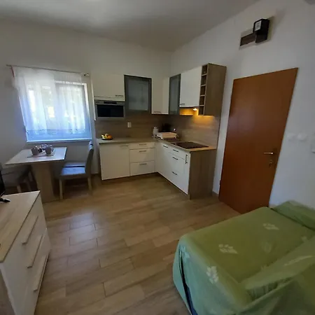 Apartment Jelena - Cozy Two Bedroom Apartment Only 70M From The Beach, Diklo - Zadar Exterior photo