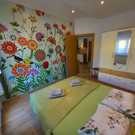 Apartment Jelena - Cozy Two Bedroom Apartment Only 70M From The Beach, Diklo - Zadar Exterior photo