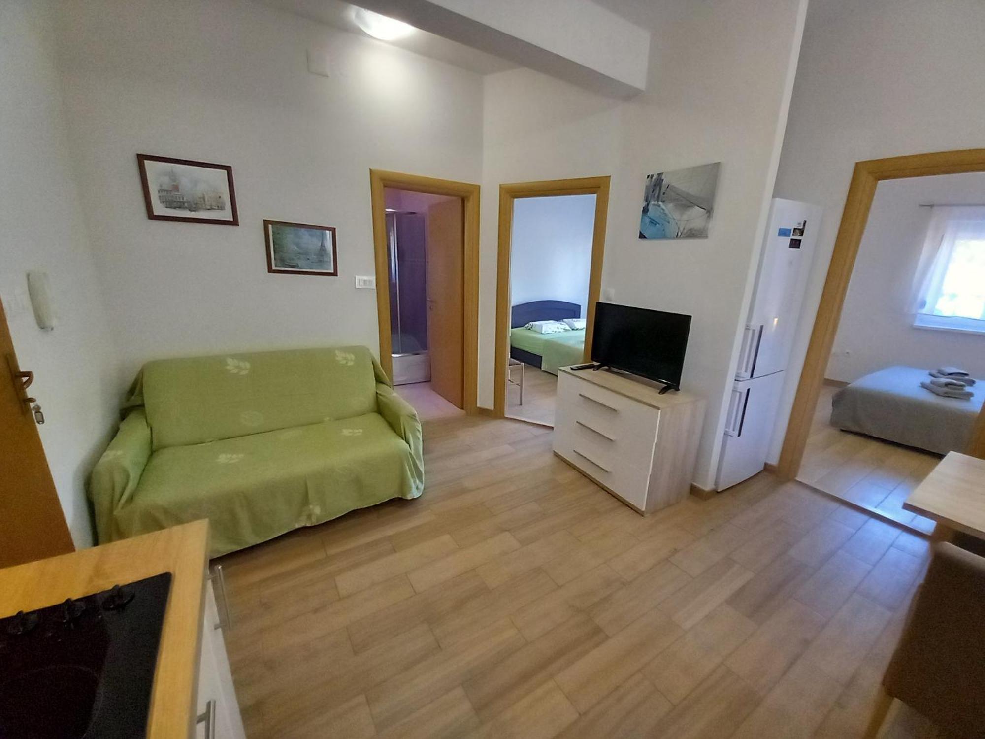 Jelena - Cozy Two Bedroom Only 70m From The Beach, Diklo - Zadar